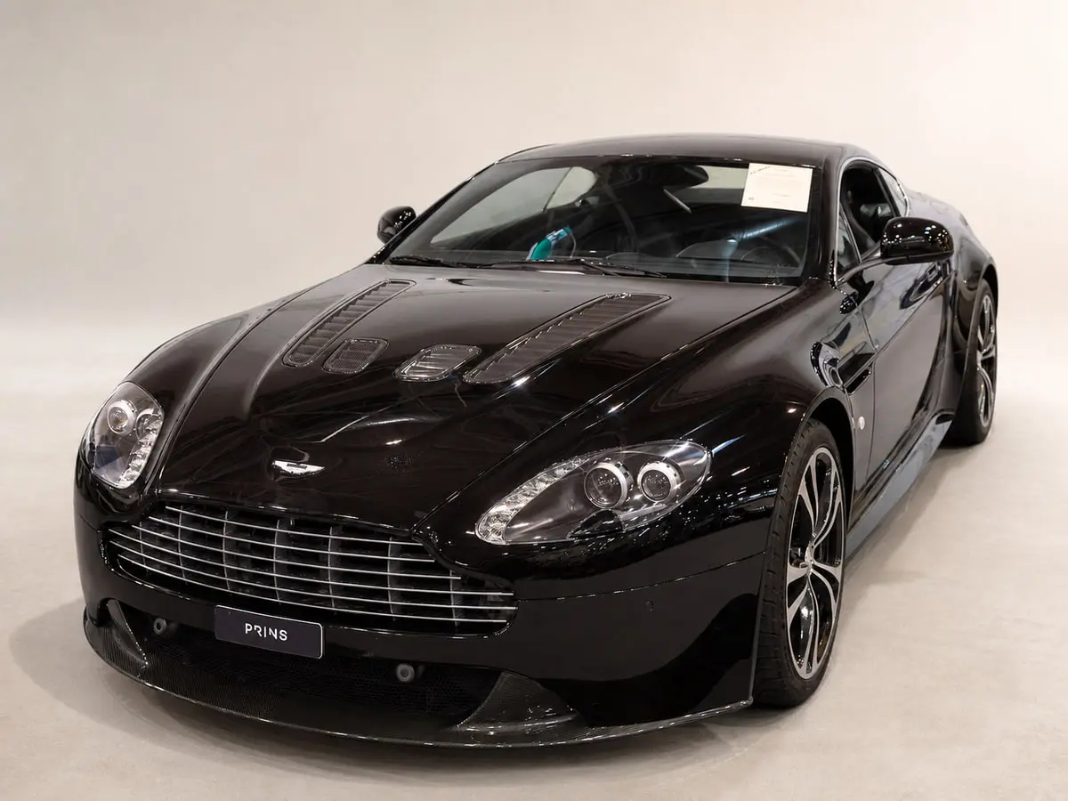 Aston Martin Vantage