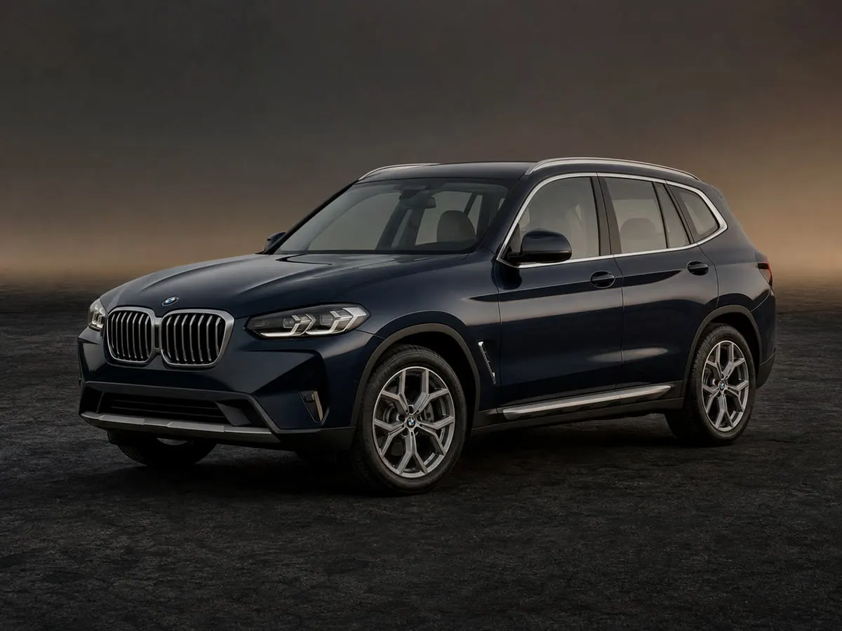 BMW X3 — Studio (dark)