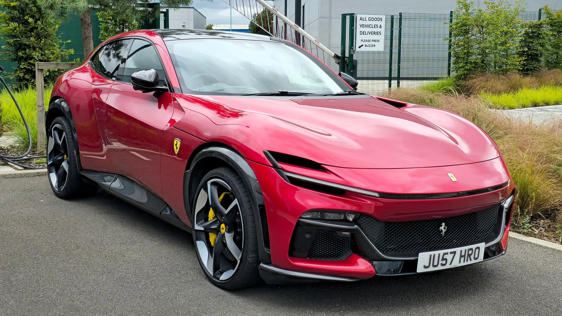 Ferrari Purosangue