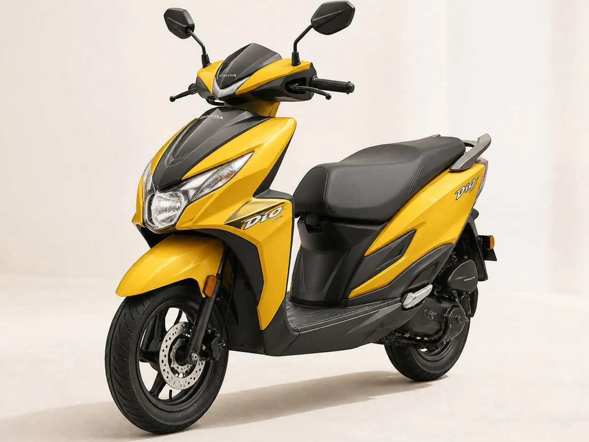 Honda Dio 125 — Front three-quarter