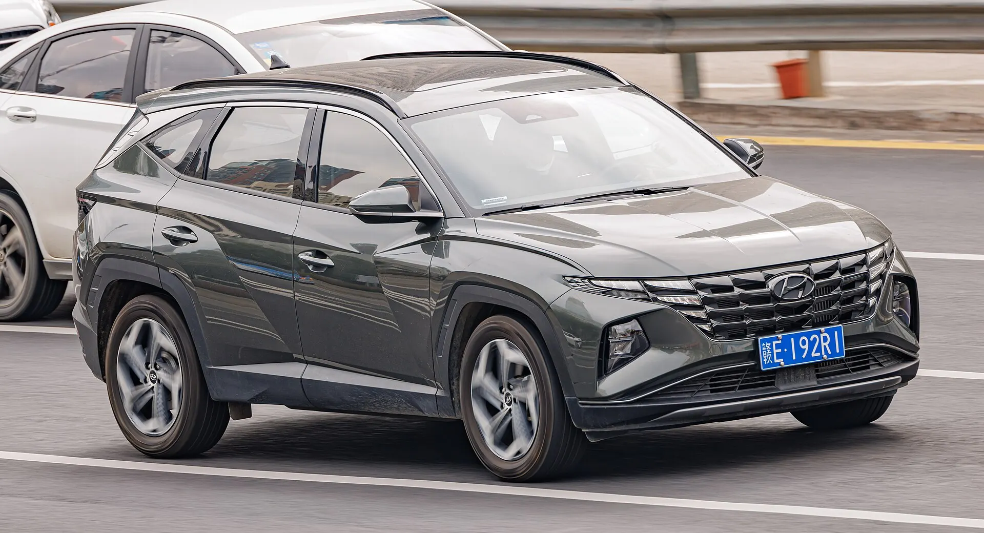Hyundai Tucson — On the road