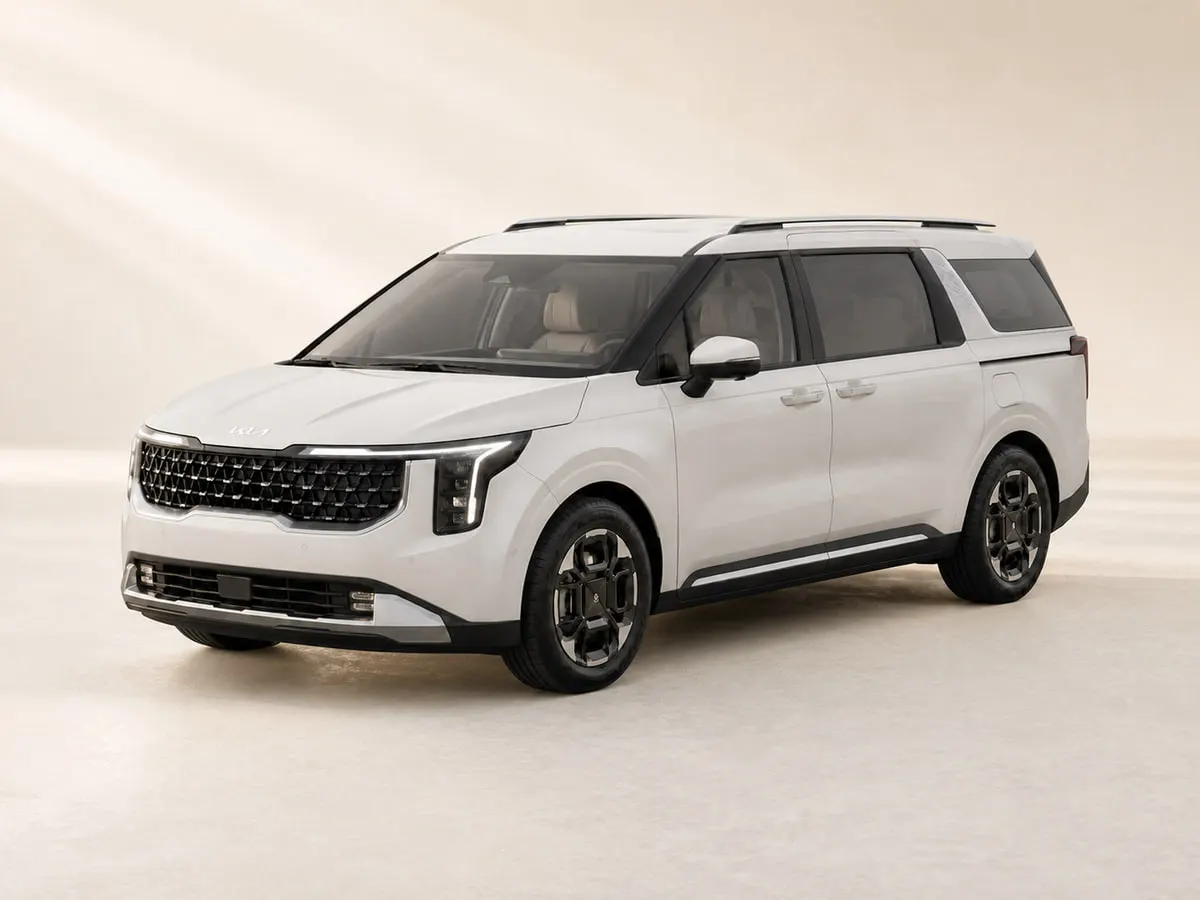 Kia Carnival — Studio