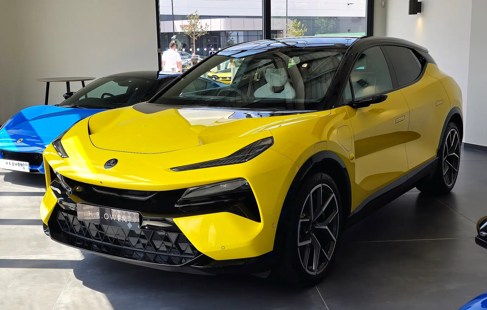 Lotus Eletre