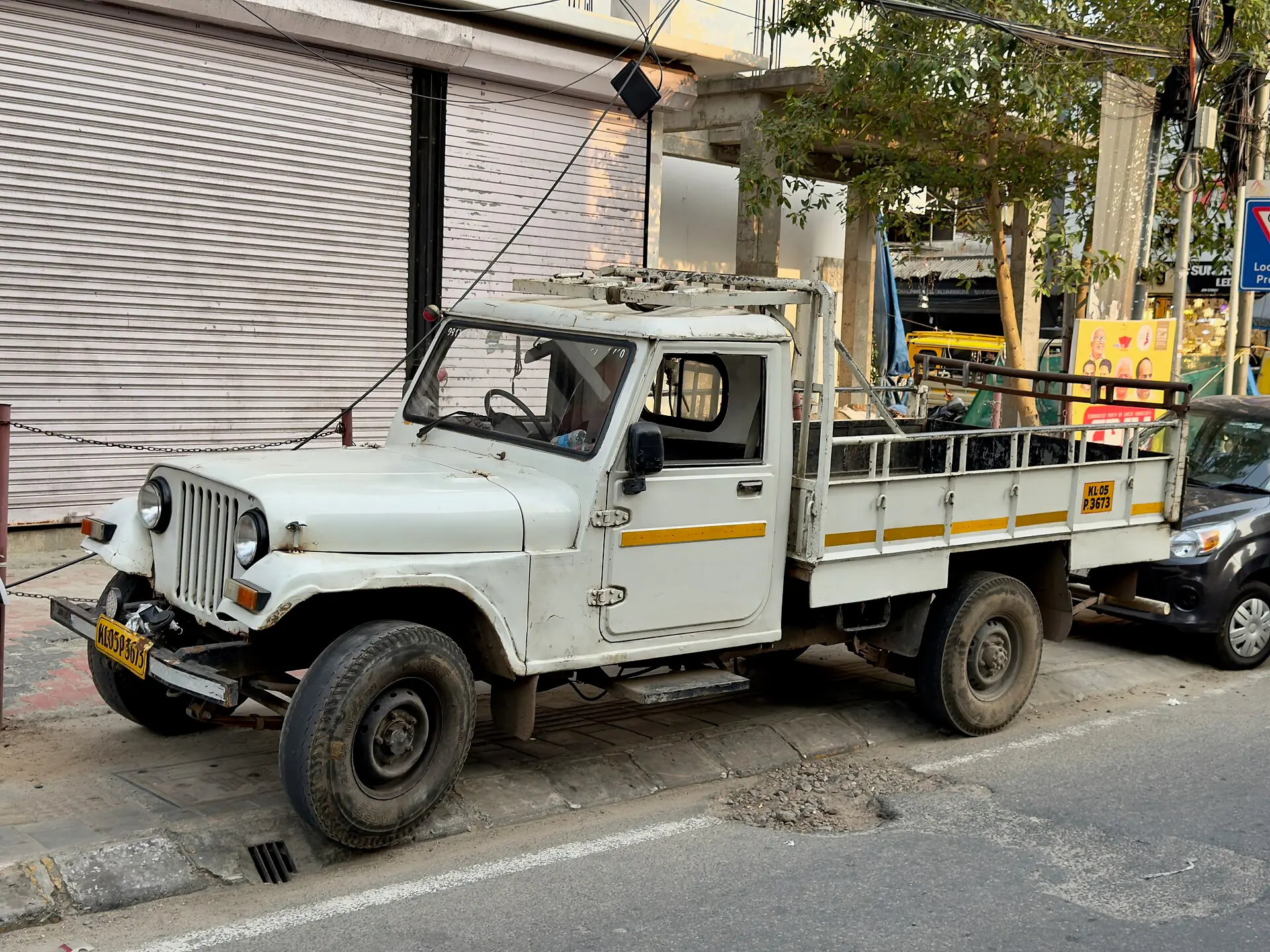 Mahindra Bolero Pik-Up — On the road