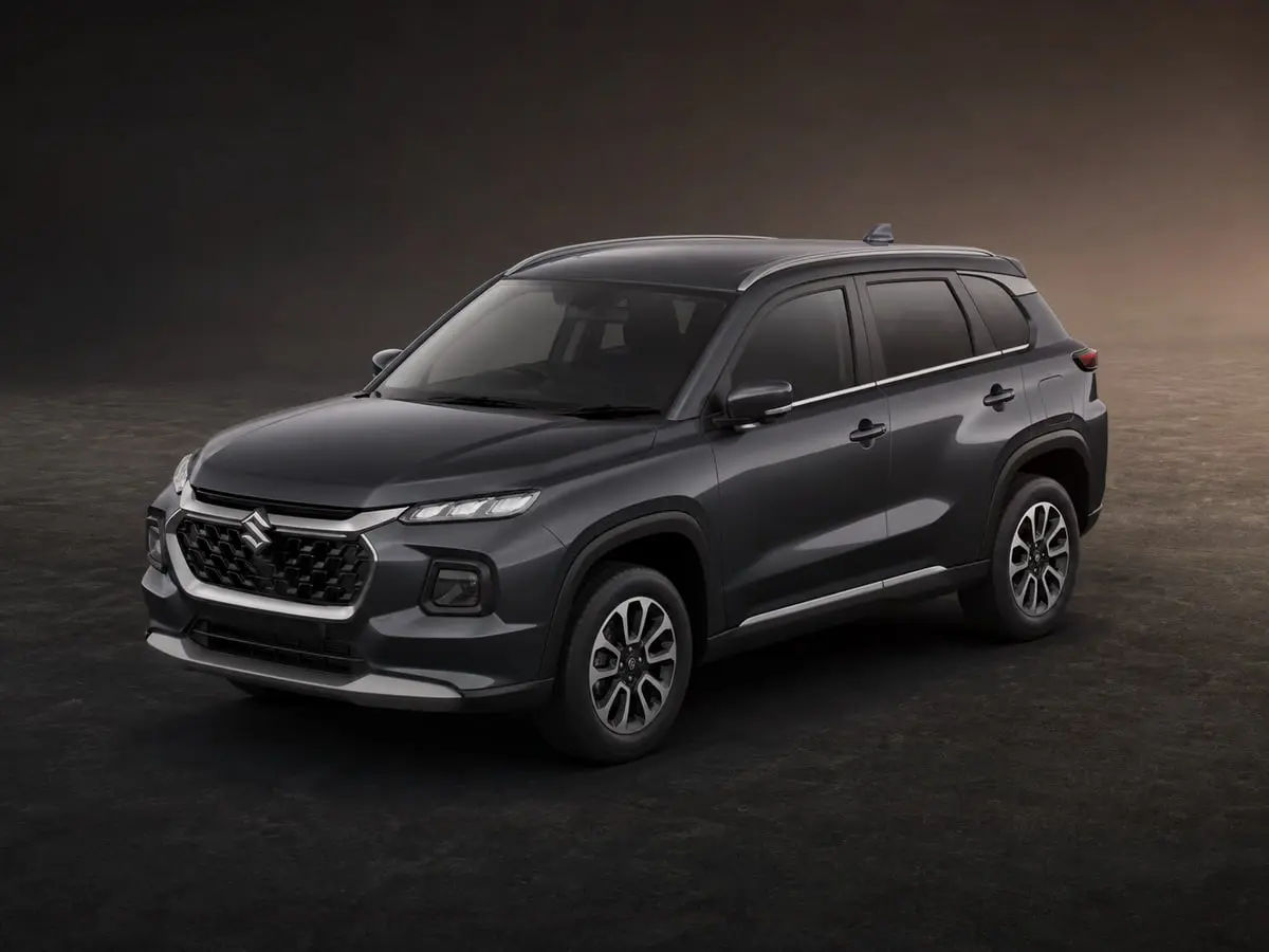 Maruti Suzuki Grand Vitara — Studio (dark)