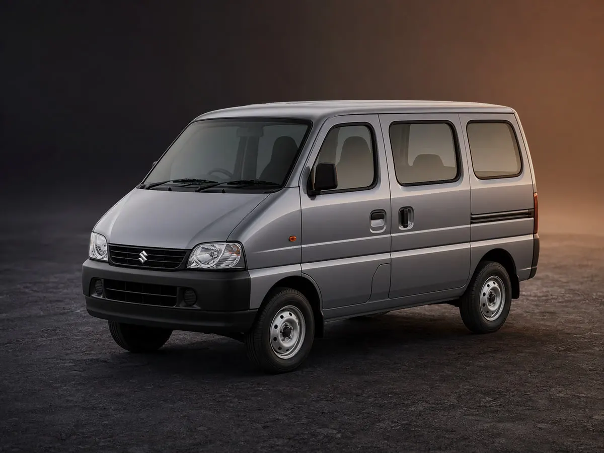 Maruti Suzuki Eeco — Studio (dark)