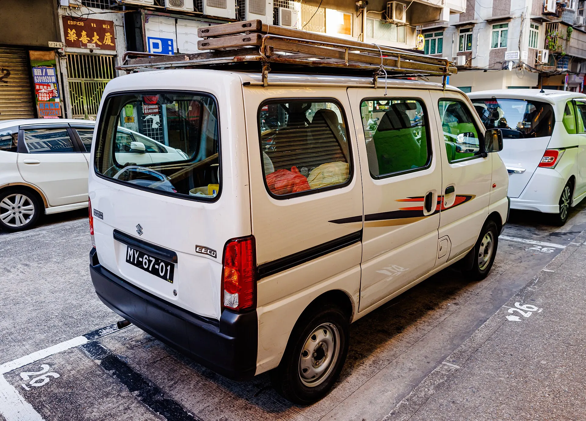 Maruti Suzuki Eeco — On the road
