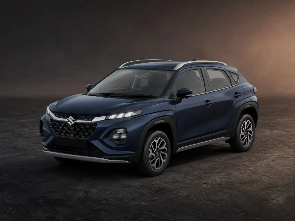 Maruti Suzuki Fronx — Studio (dark)