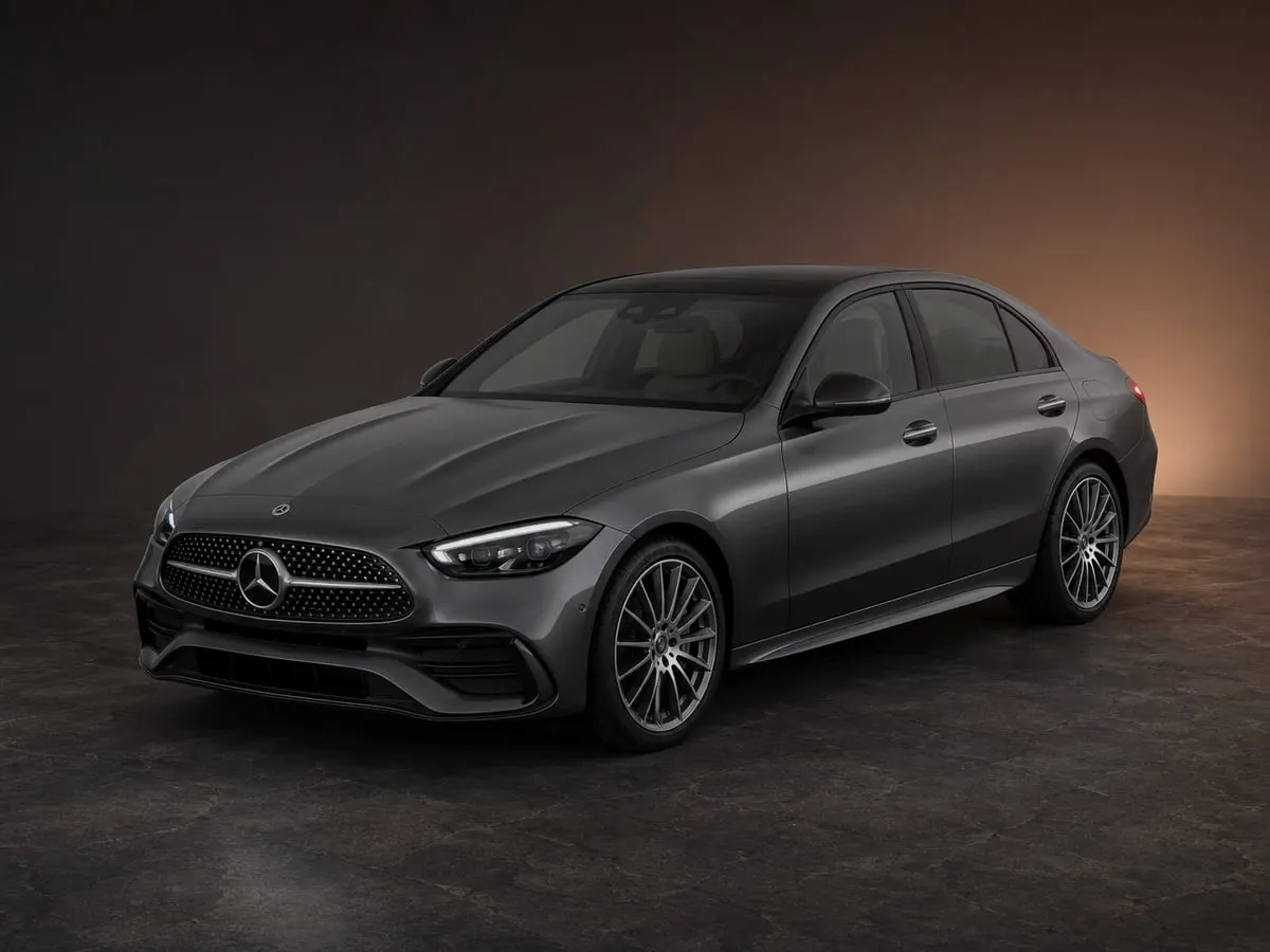 Mercedes-Benz C-Class — Studio (dark)