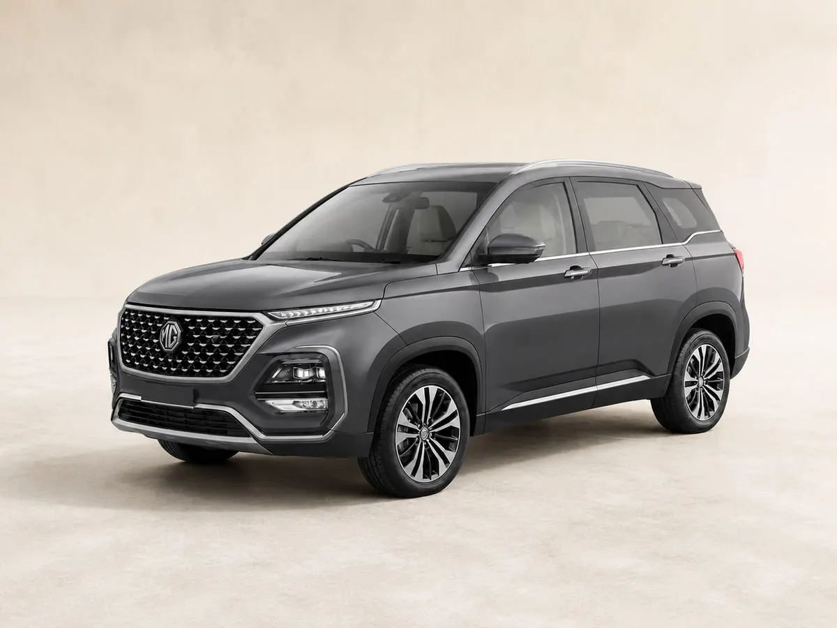 MG Hector Plus — Studio