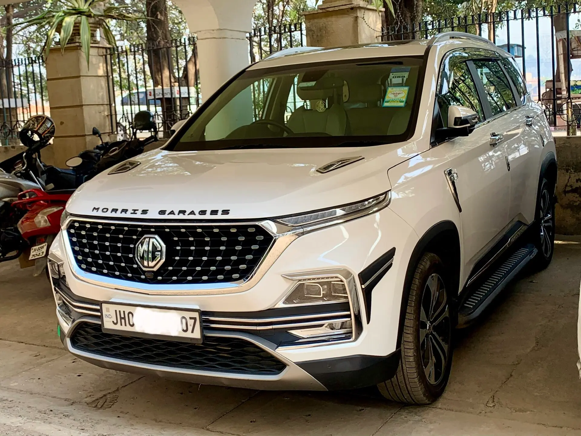 MG Hector — On the road