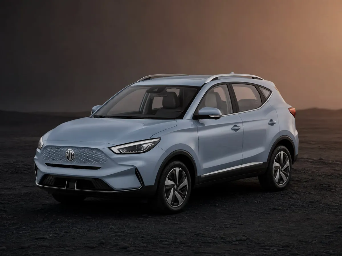 MG ZS EV — Studio (dark)