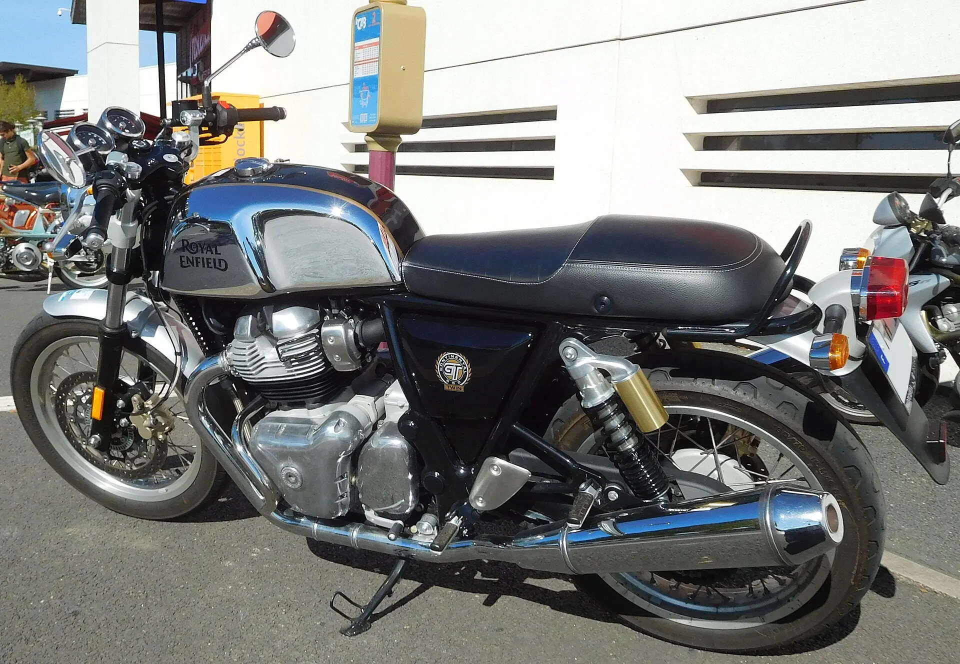 Royal Enfield Continental GT 650 — Front three-quarter