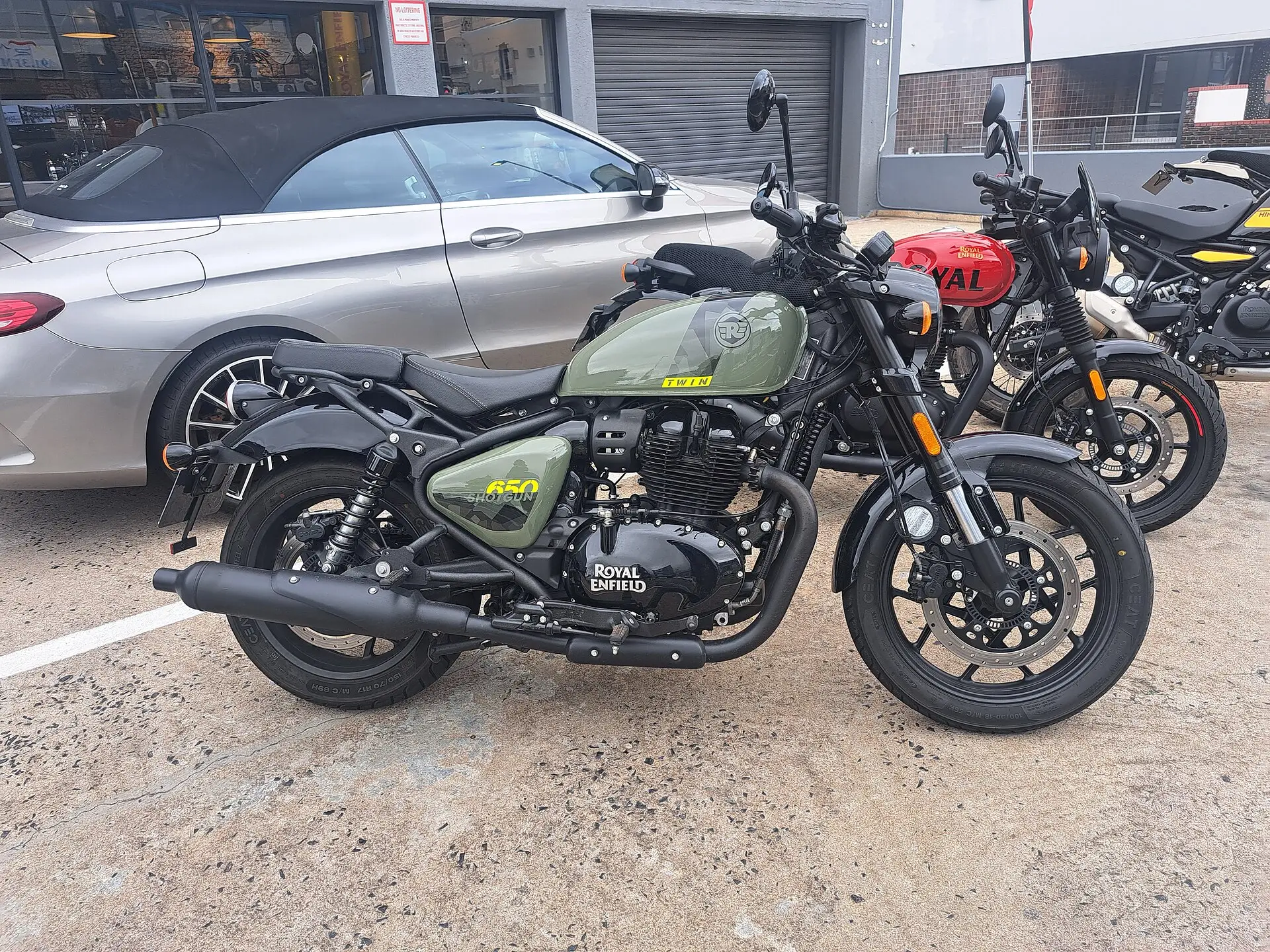 Royal Enfield Shotgun 650