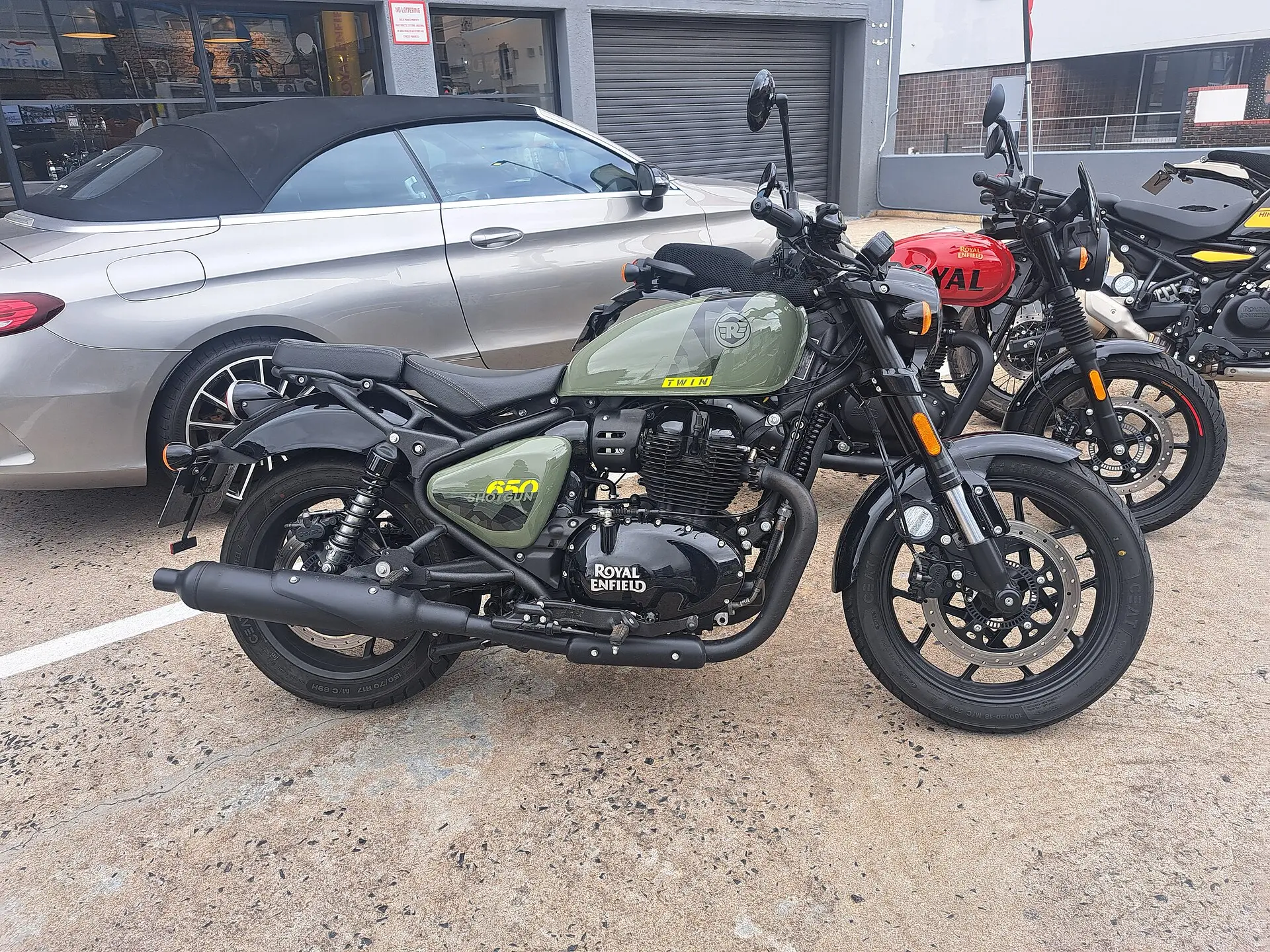 Royal Enfield Shotgun 650