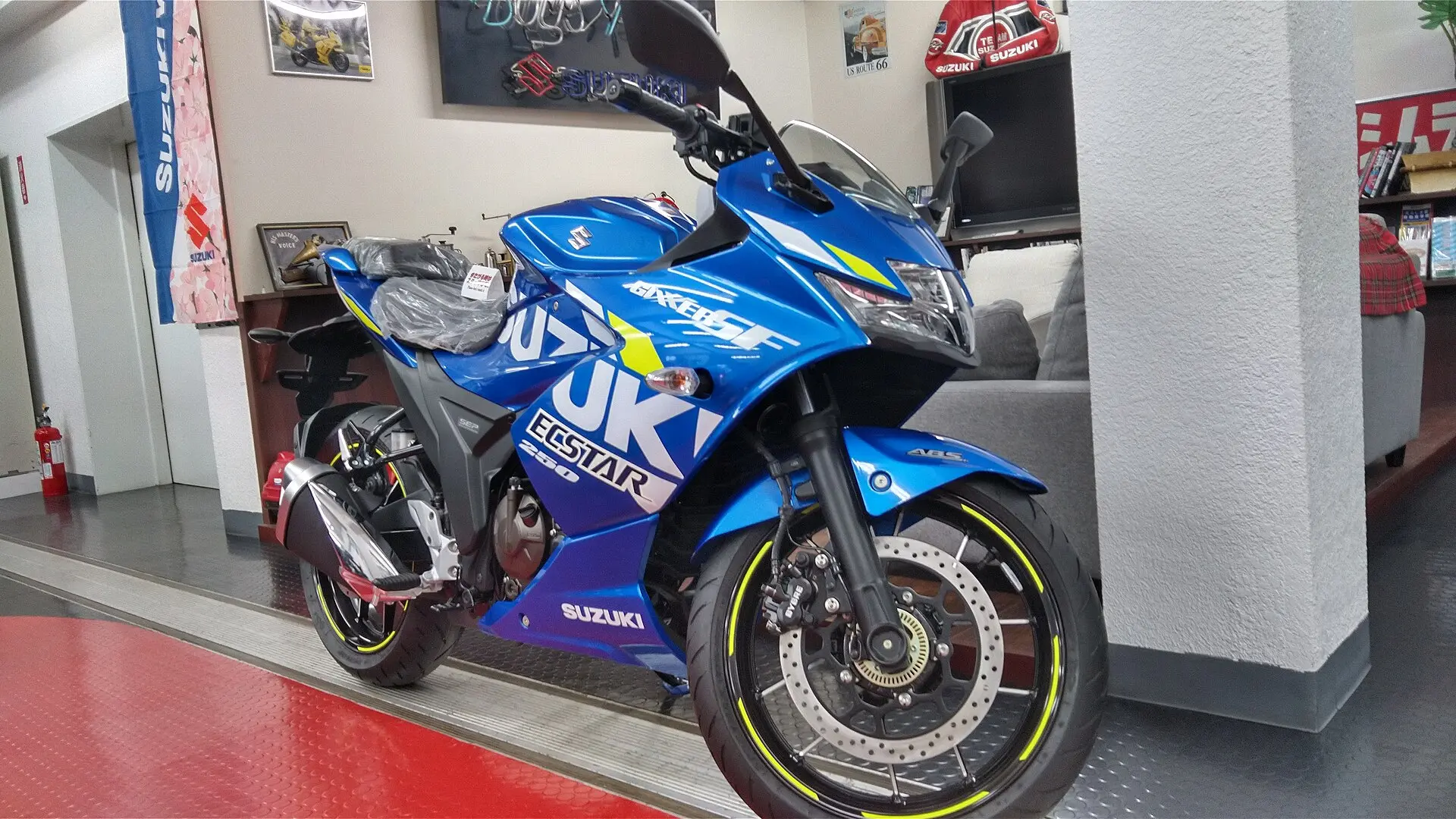 Suzuki Gixxer SF 250