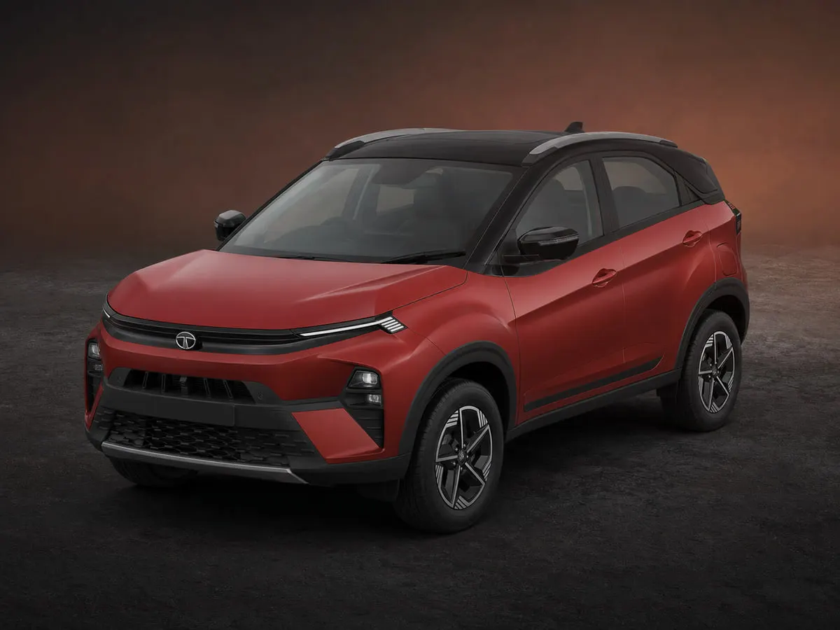 Tata Nexon — Studio (dark)