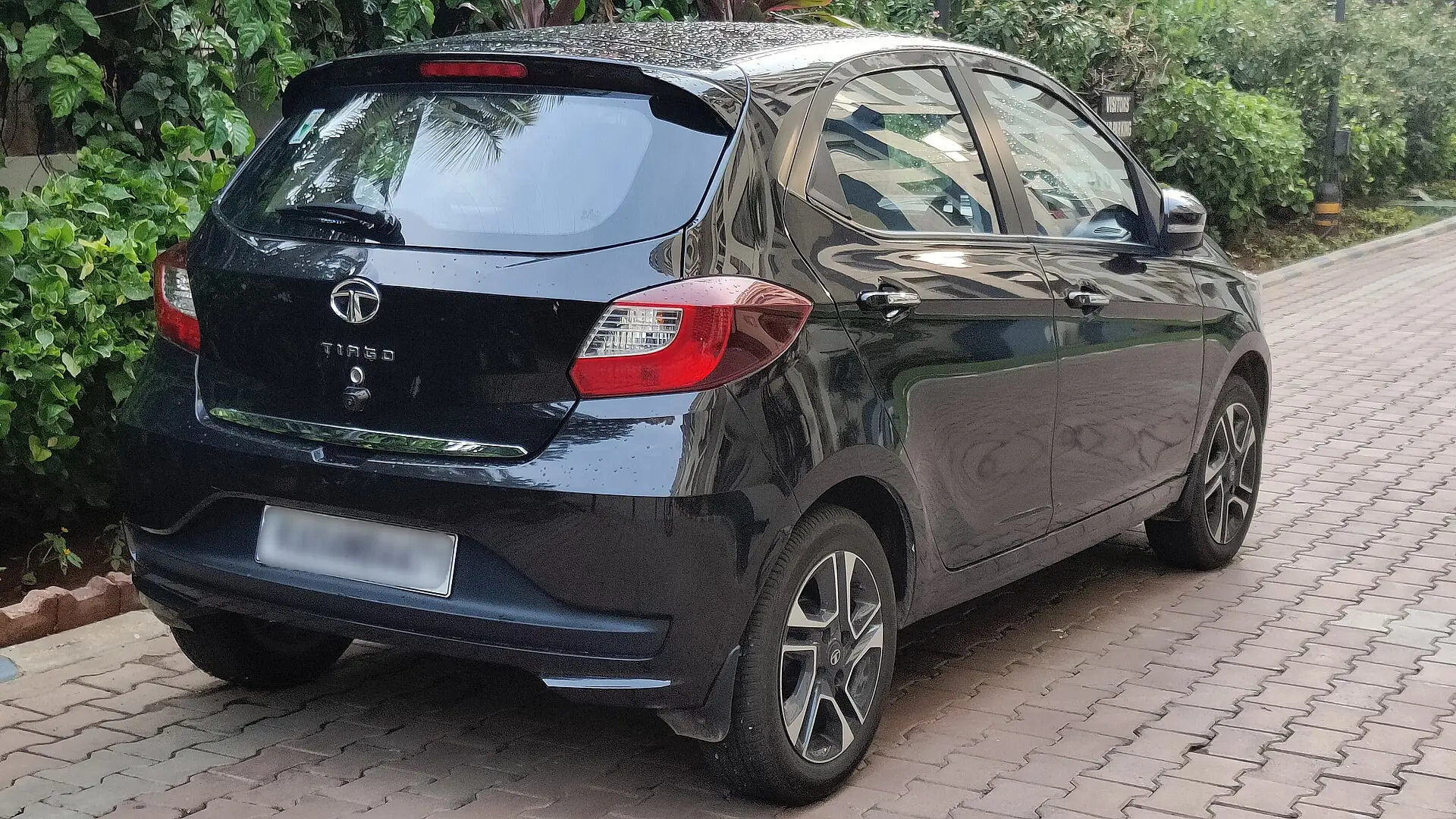 Tata Tiago — On the road