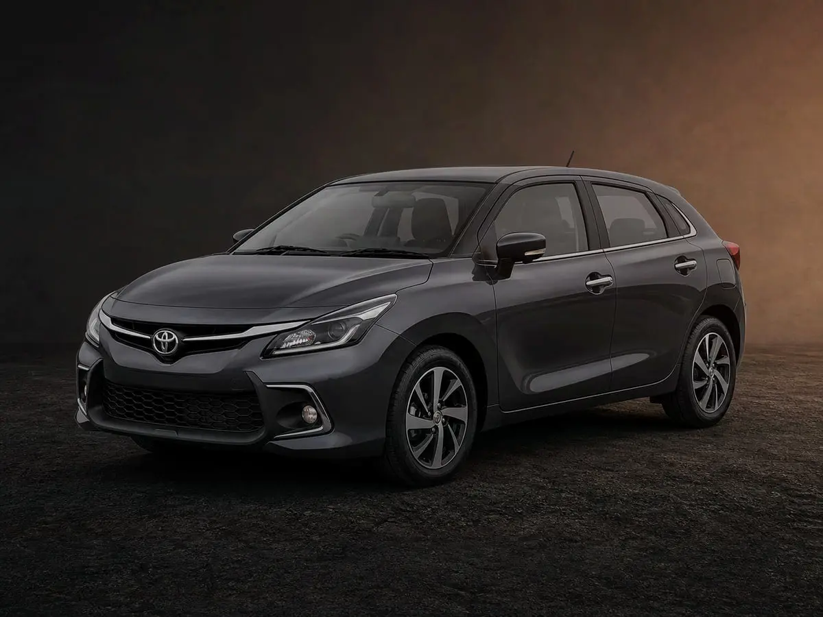 Toyota Glanza — Studio (dark)