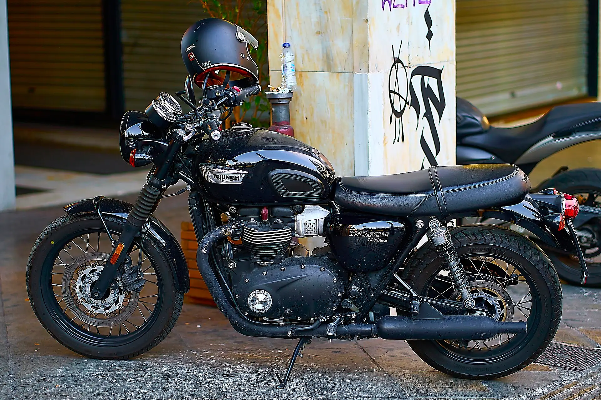 Triumph Bonneville T100