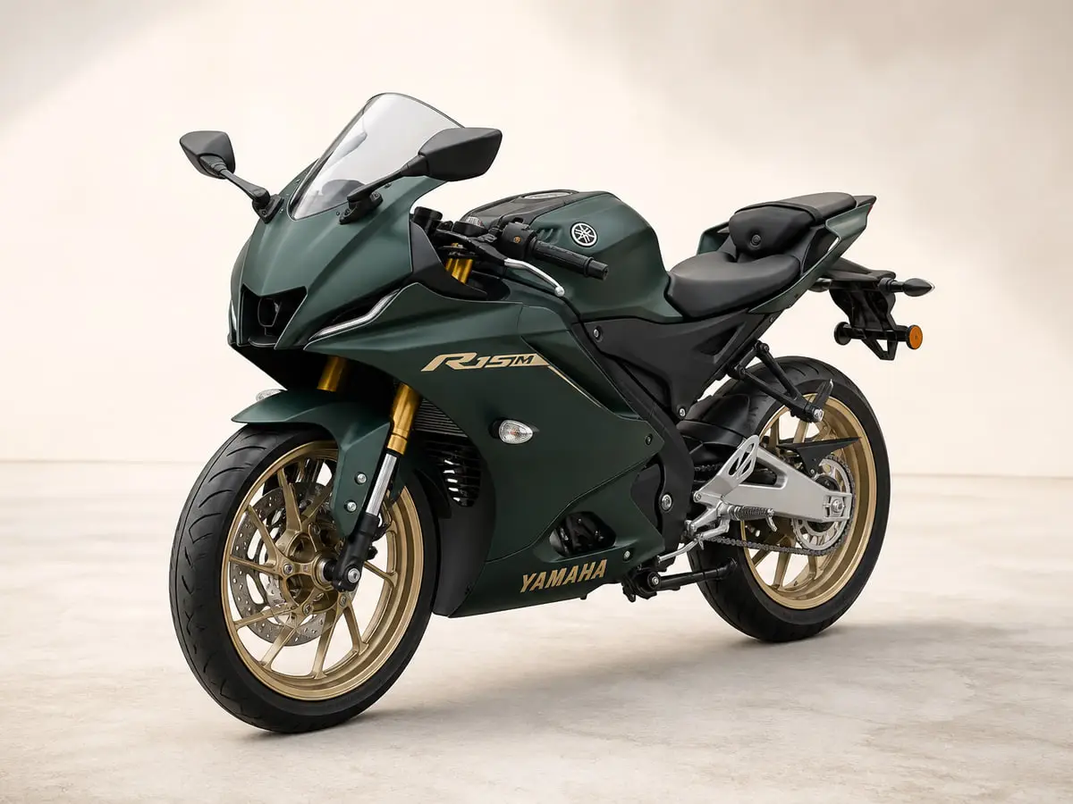 Yamaha R15M