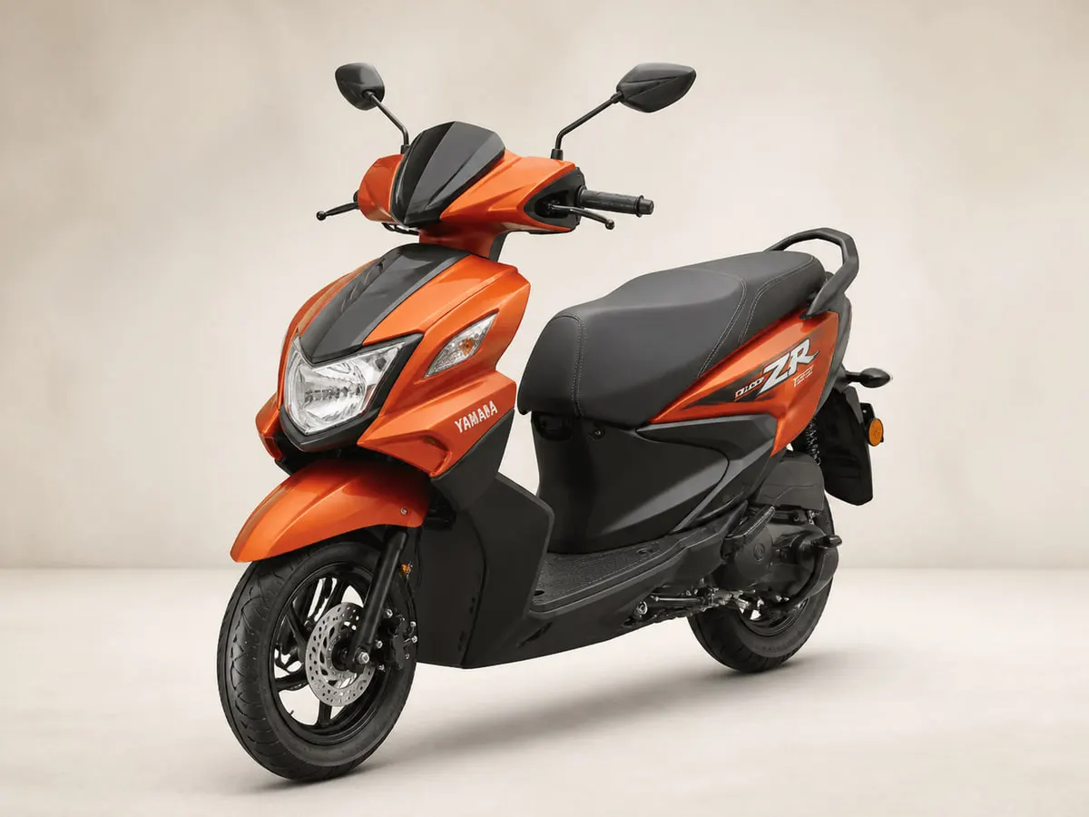 Yamaha Ray ZR 125 — Front three-quarter